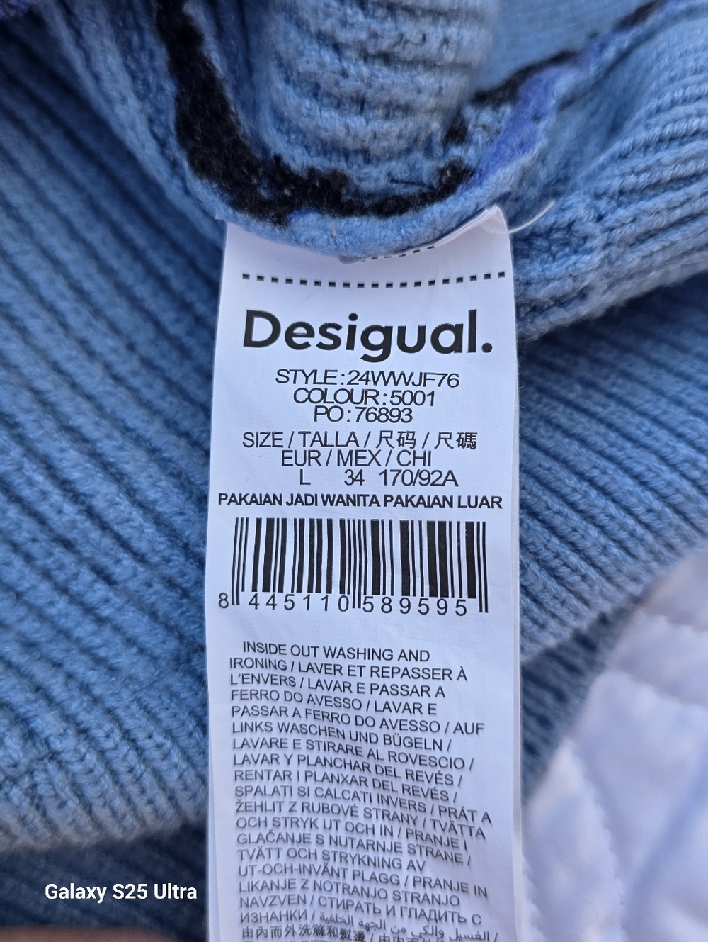 Desigual Artsy Bohemian Print Patchwork V-Neck Sweater Blue EUC SZ LG - Picture 2 of 15
